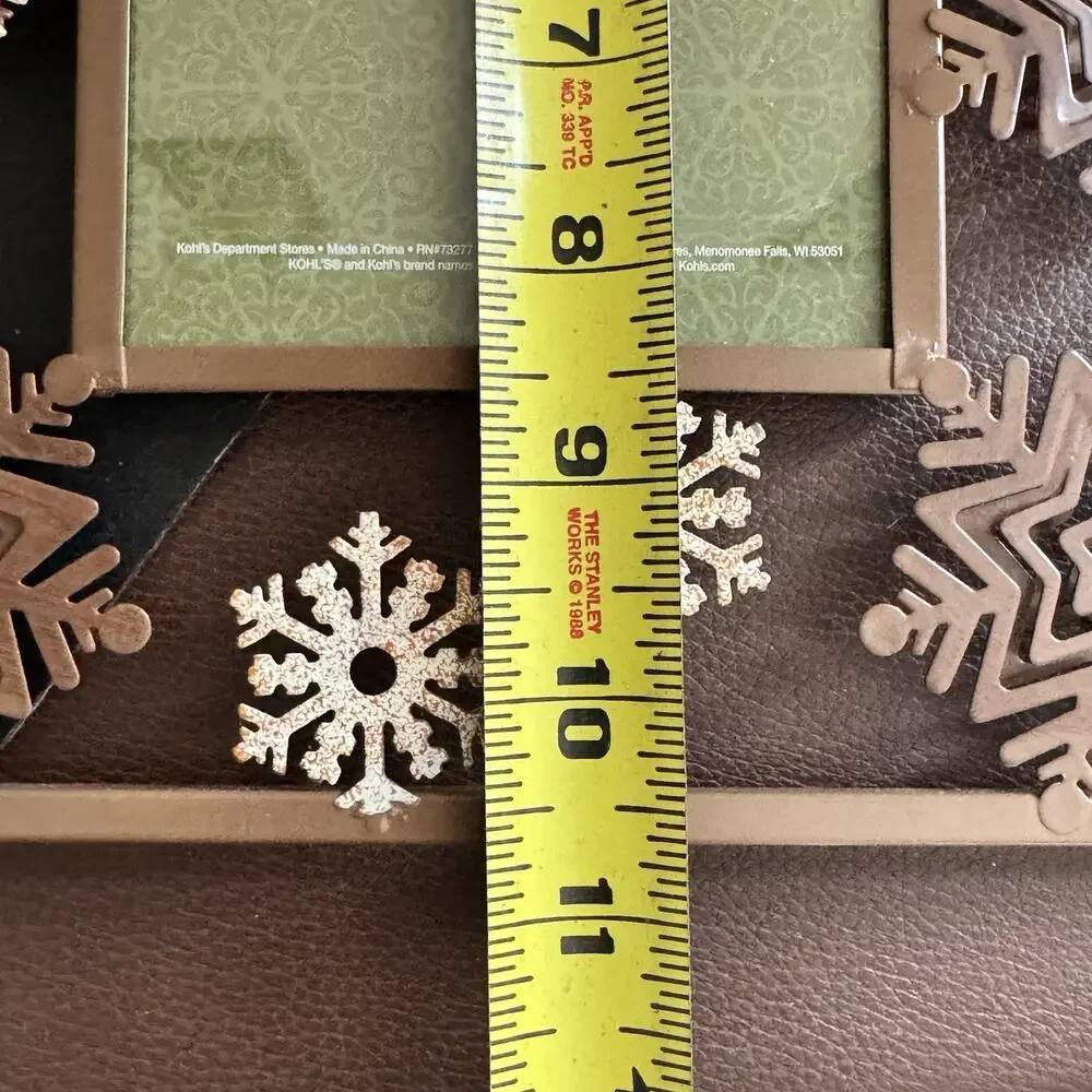 St Nicholas Square Snowflake Photo Frame 4”x6” Bonze Tone Metal Rustic